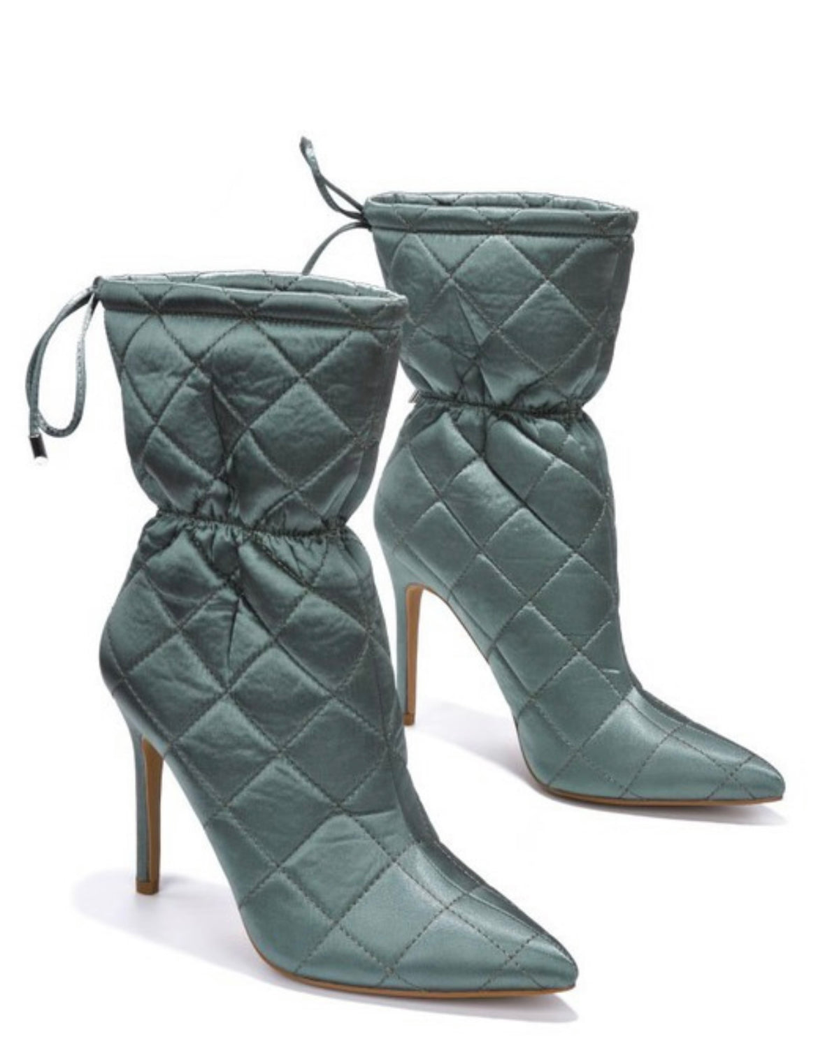 Keep it stylish in these mid boots! The quilted design and 4+ inch heel give the perfect mix of style and comfort. Easy to dress up or down, they go with anything.

Available in multiple sizes
Quilted pattern

Comfortable fit

Wear them with jeans, dresses, or a cute set!